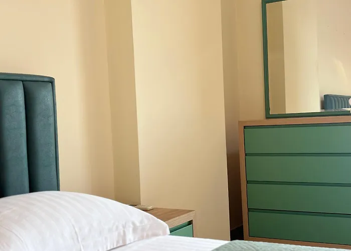 Tam 2Bdr Center Taiwan Apartment