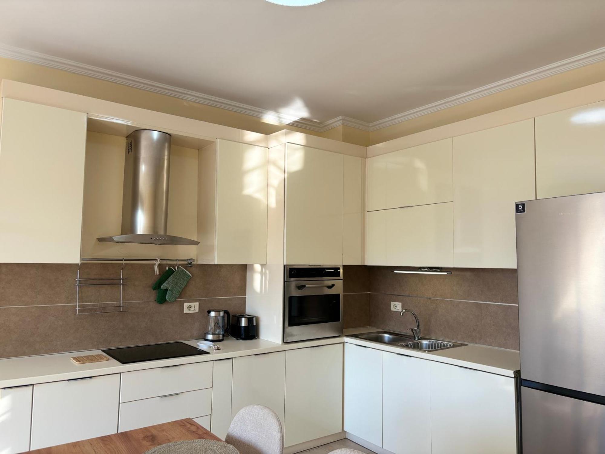 Tam 2bdr Center Taiwan Apartment Tirana