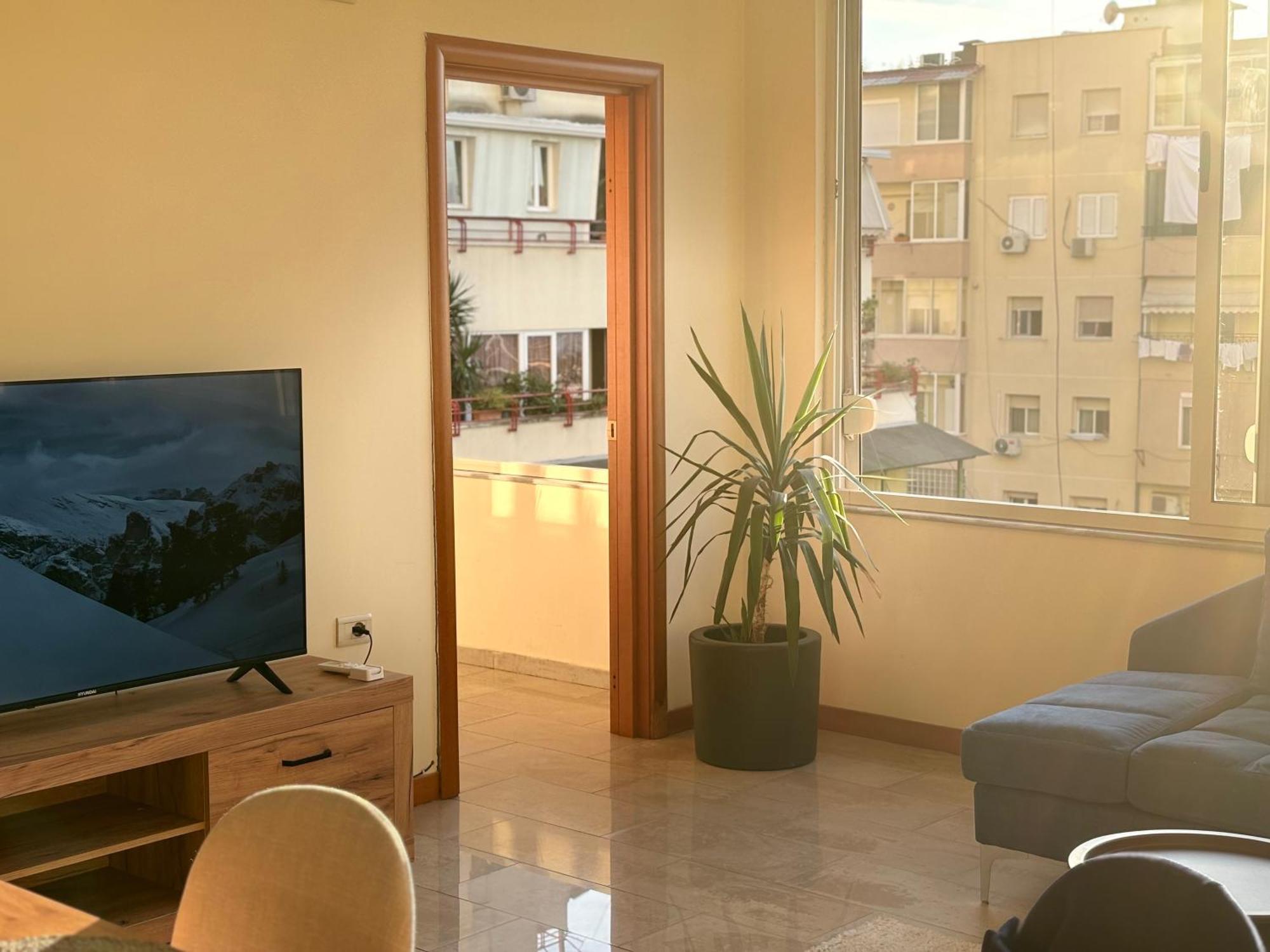 Tam 2bdr Center Taiwan Apartment *