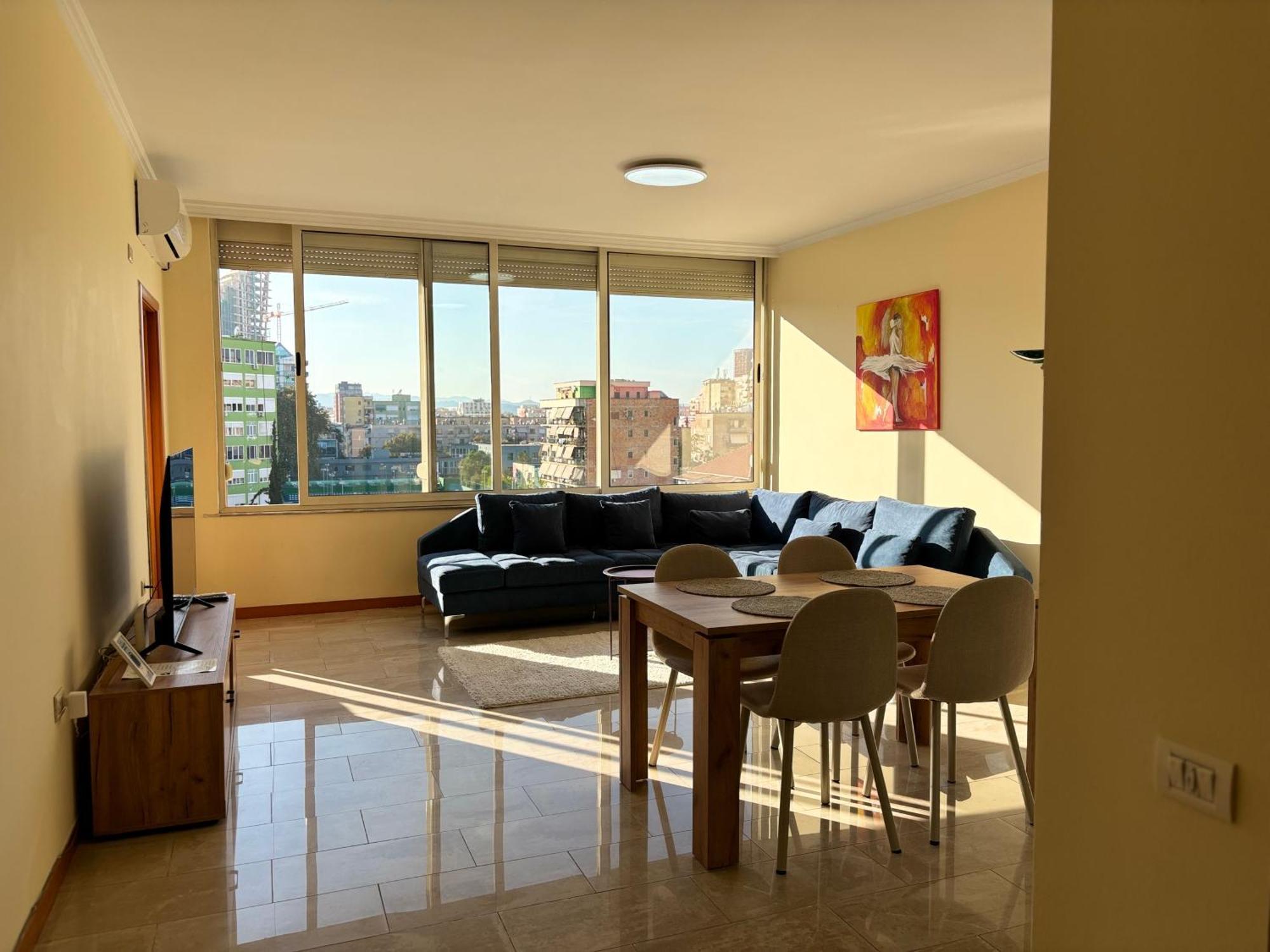 Tam 2bdr Center Taiwan Apartment